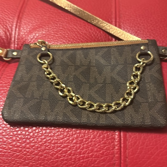 Michael Kors monogram Fanny pack, Size Large main image 6
